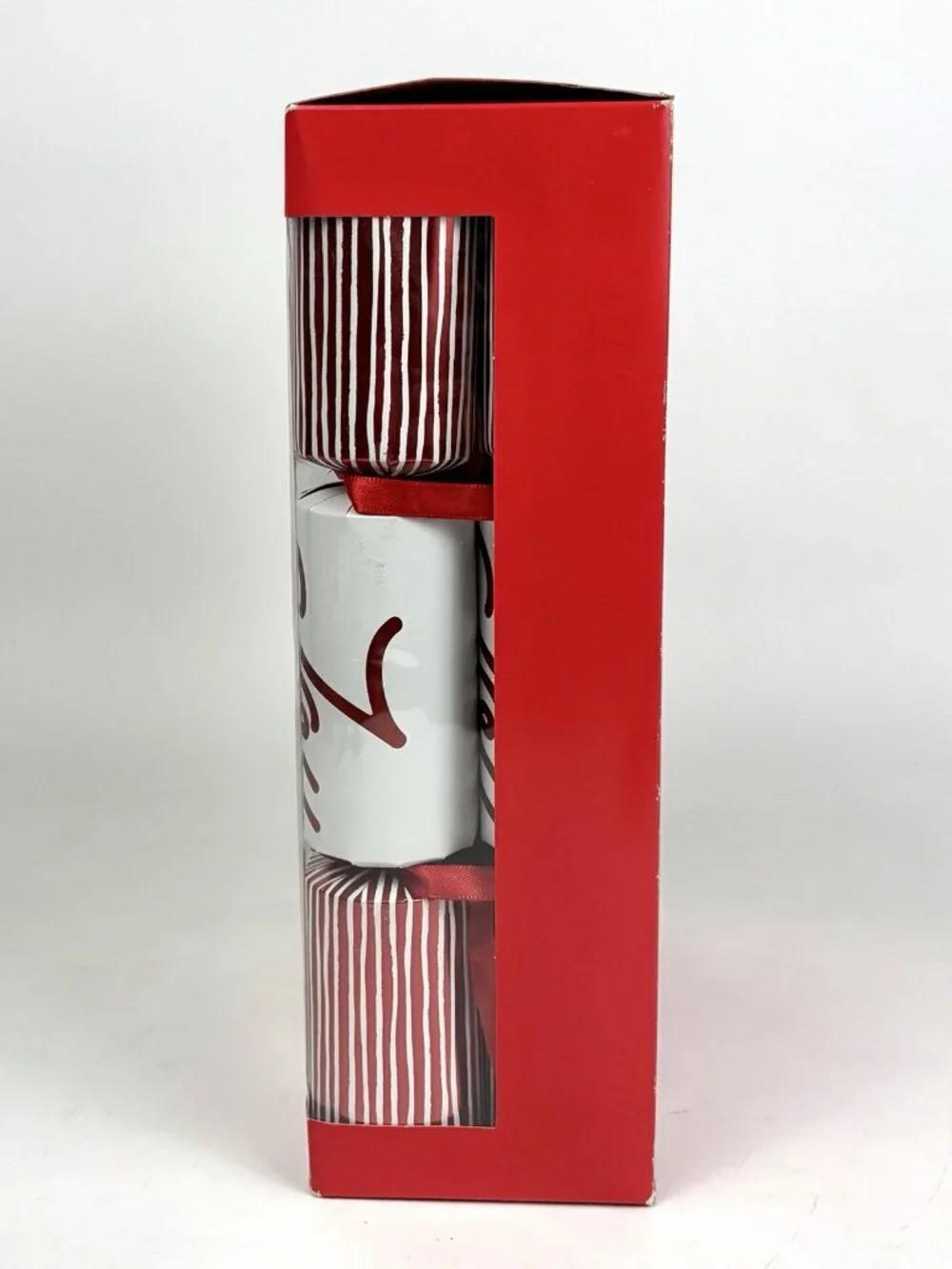 Tom Smith Christmas Box of 8 Party Crackers Red White Stripe Candy Cane Joy